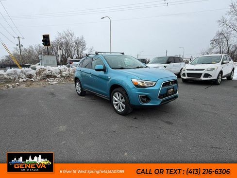 Used 2014 Mitsubishi Outlander Sport ES image 3