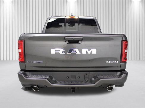 New 2026 RAM 1500 4x4 Crew Cab image 4
