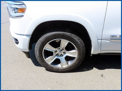 Used 2022 RAM 1500 Limited w/ Body Color Bumper Group AWD/4WD image 18