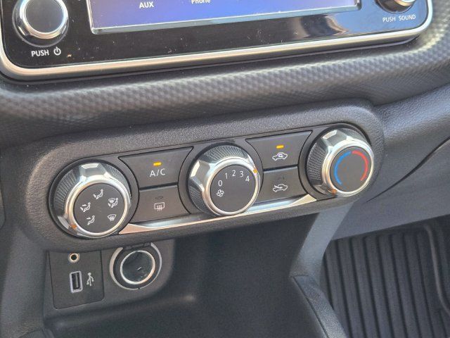 Used 2025 Nissan Kicks Play S FWD image 28