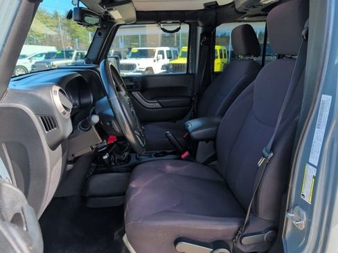 Used 2014 Jeep Wrangler Unlimited Sport w/ Quick Order Package 23S image 15