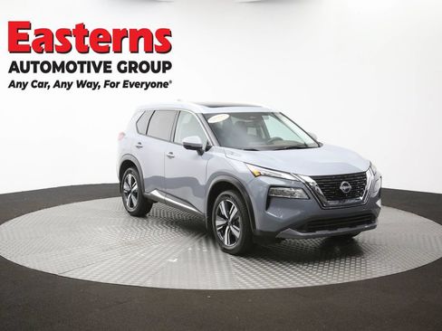 Used 2023 Nissan Rogue SL AWD/4WD image 50