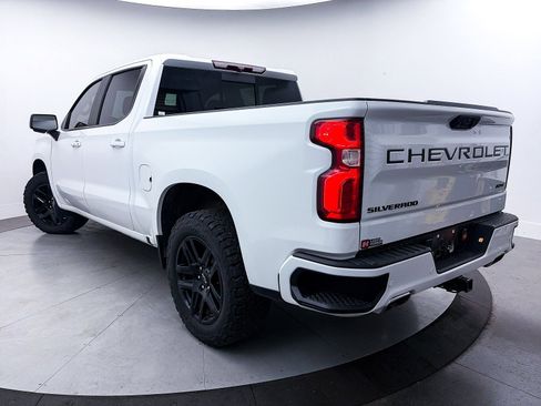 Used 2022 Chevrolet Silverado 1500 RST image 2