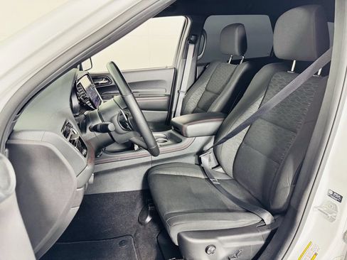 Used 2025 Dodge Durango GT w/ Blacktop Package RWD image 6