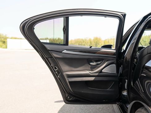 Used 2013 BMW M5 w/ Executive Pkg image 50