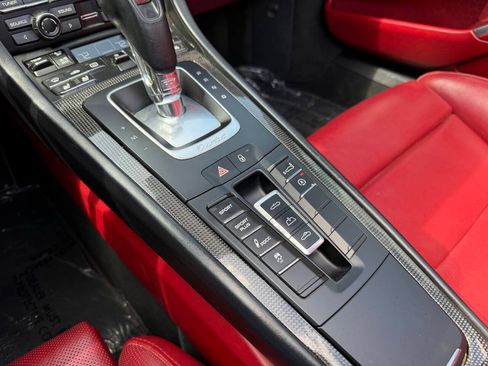 Used 2015 Porsche 911 Turbo S AWD/4WD image 24