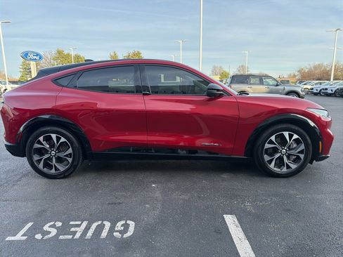 Used 2022 Ford Mustang Mach-E Premium image 6