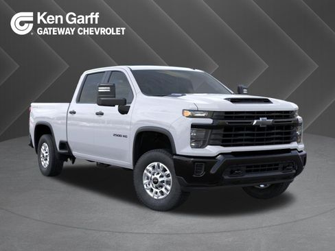 Used 2026 Chevrolet Silverado 2500 W/T AWD/4WD image 1