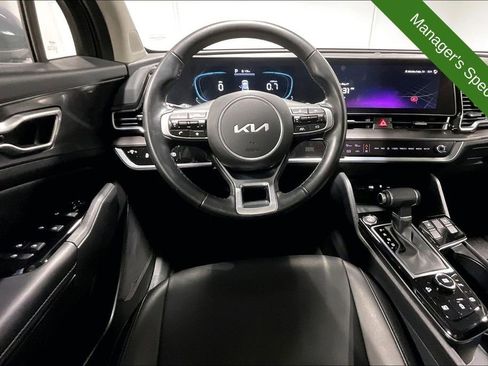 Used 2024 Kia Sportage EX FWD image 6
