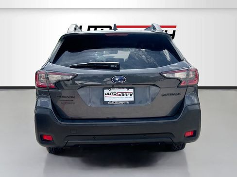 Used 2024 Subaru Outback Onyx Edition image 6