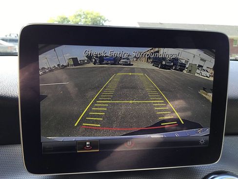 Used 2019 Mercedes-Benz GLA 250 4MATIC w/ Premium Package image 37