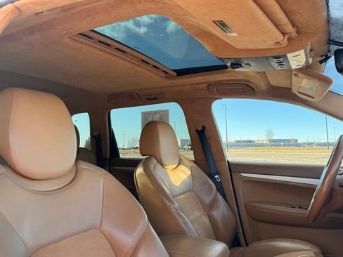 Used 2008 Porsche Cayenne GTS image 24