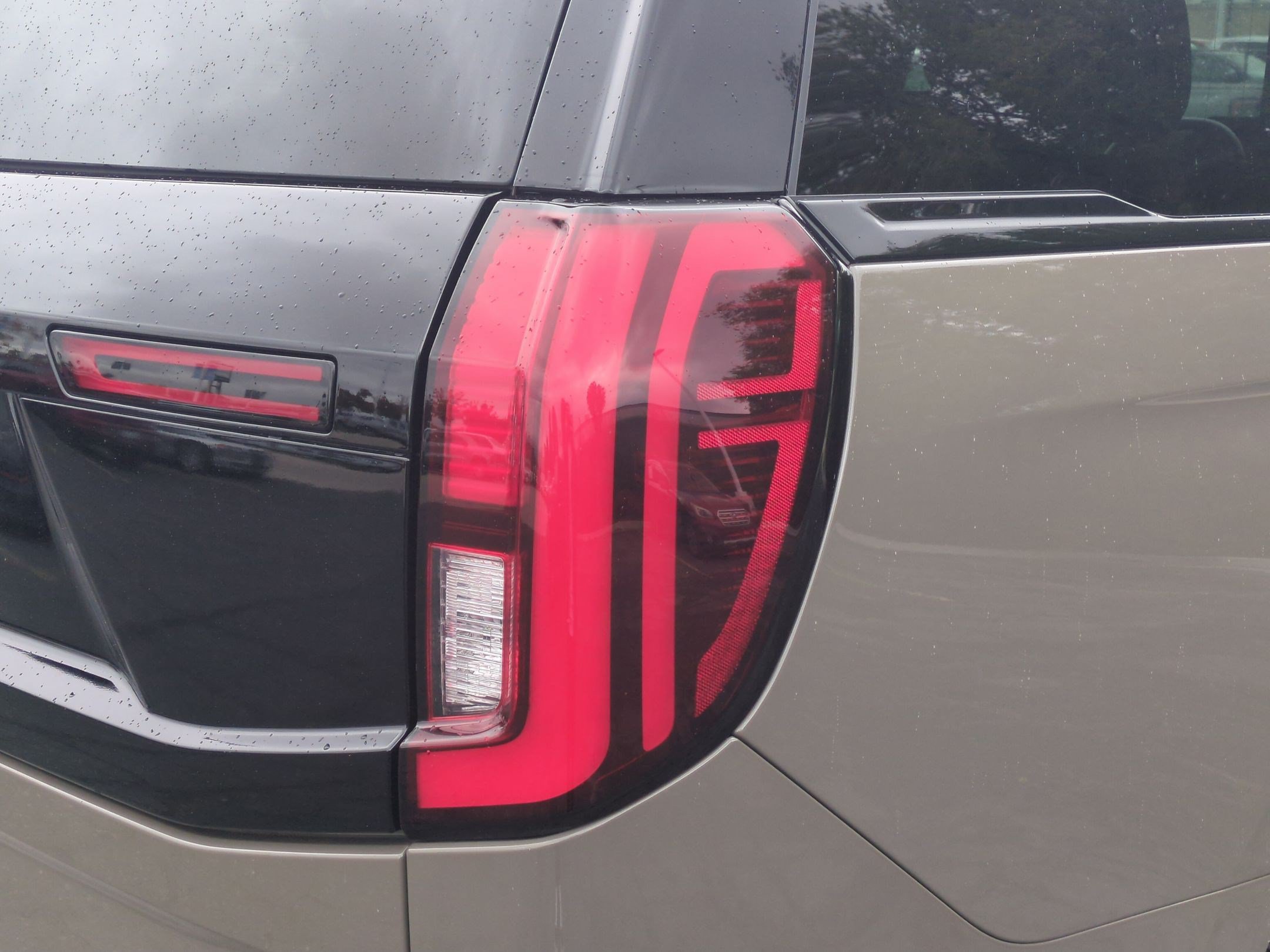 Used 2026 Ford Expedition Platinum w/ Stealth Performance Package AWD/4WD image 12