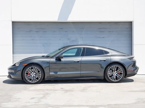 Certified 2022 Porsche Taycan 4S AWD/4WD image 2