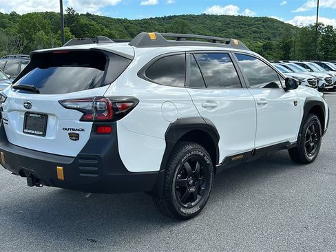 Certified 2025 Subaru Outback Wilderness w/ Wilderness Package AWD/4WD image 4