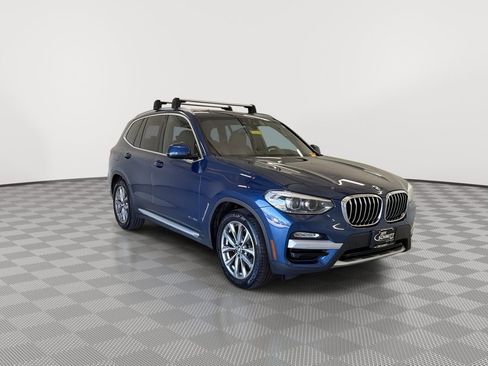 Used 2018 BMW X3 xDrive30i AWD/4WD image 2