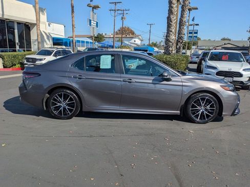 Used 2023 Toyota Camry SE image 20