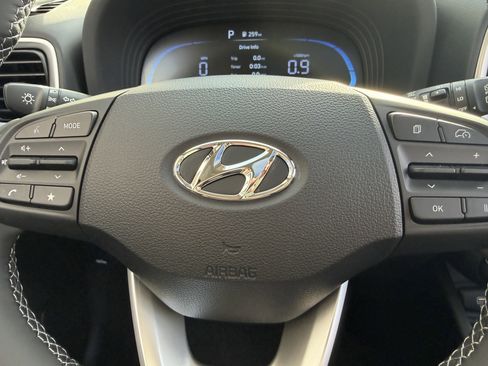 New 2026 Hyundai Venue SEL image 33