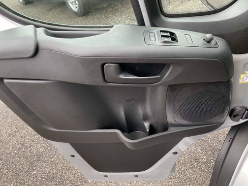 Used 2025 RAM ProMaster 3500 w/ Quick Order Package 22H SLT+ FWD image 24