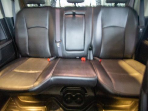 Used 2016 RAM 1500 Laramie w/ Convenience Group image 21