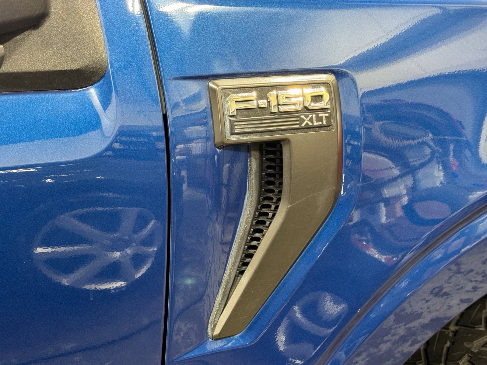 Used 2022 Ford F150 XLT w/ Equipment Group 302A High AWD/4WD image 60
