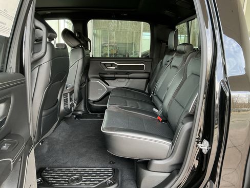 Used 2025 RAM 1500 Laramie w/ Night Edition image 18