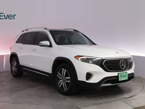 Used 2023 Mercedes-Benz EQB 250+ image 13