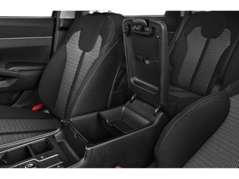 Used 2022 Kia Sorento LX FWD image 17