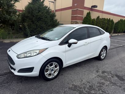 Used 2016 Ford Fiesta SE