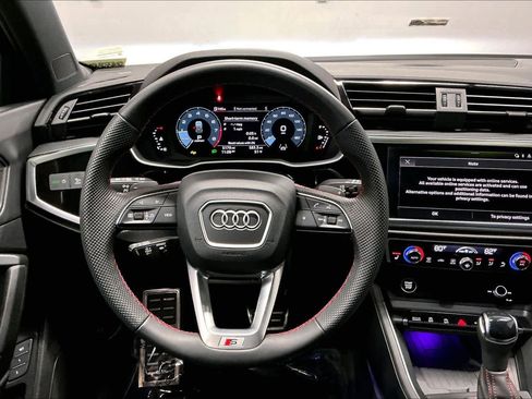 Used 2025 Audi Q3 2.0T Premium Plus w/ Premium Plus Package image 8