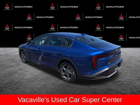 Used 2025 Kia K4 FWD image 3