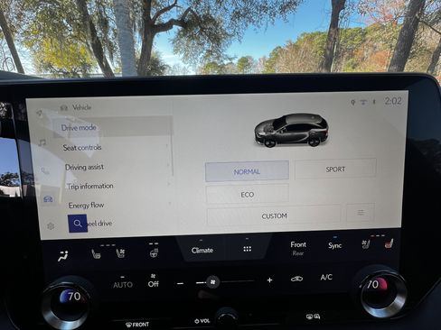 Used 2024 Lexus RX 350 image 24