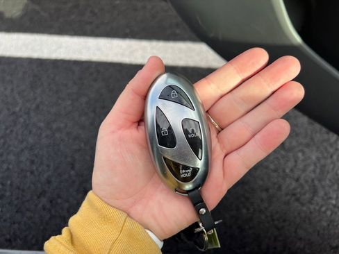 Used 2024 Hyundai Elantra SEL image 29