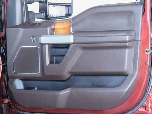 Used 2017 Ford F250 King Ranch w/ King Ranch Ultimate Package image 40