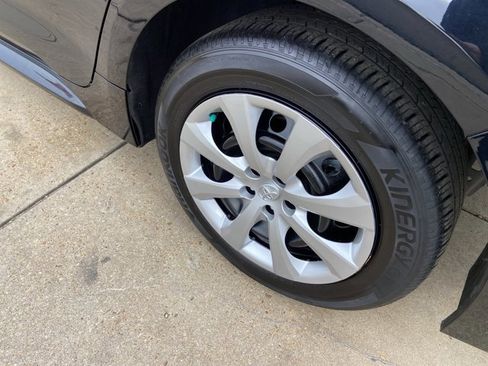 Used 2024 Toyota Corolla LE image 29