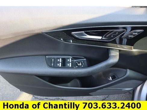 Used 2018 Audi Q7 3.0T Prestige image 18