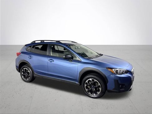 Used 2023 Subaru Crosstrek 2.0i image 4