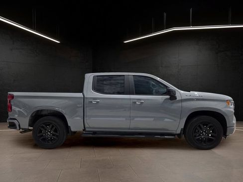 Used 2025 Chevrolet Silverado 1500 RST RWD image 8