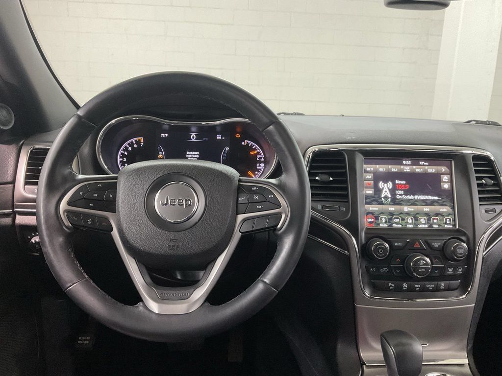 Used 2018 Jeep Grand Cherokee Limited AWD/4WD image 8