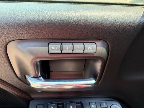 Used 2017 GMC Sierra 1500 SLT AWD/4WD image 11