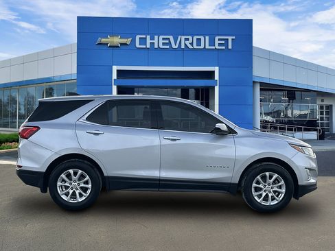 Used 2018 Chevrolet Equinox LT w/ LPO, Protection Package image 7