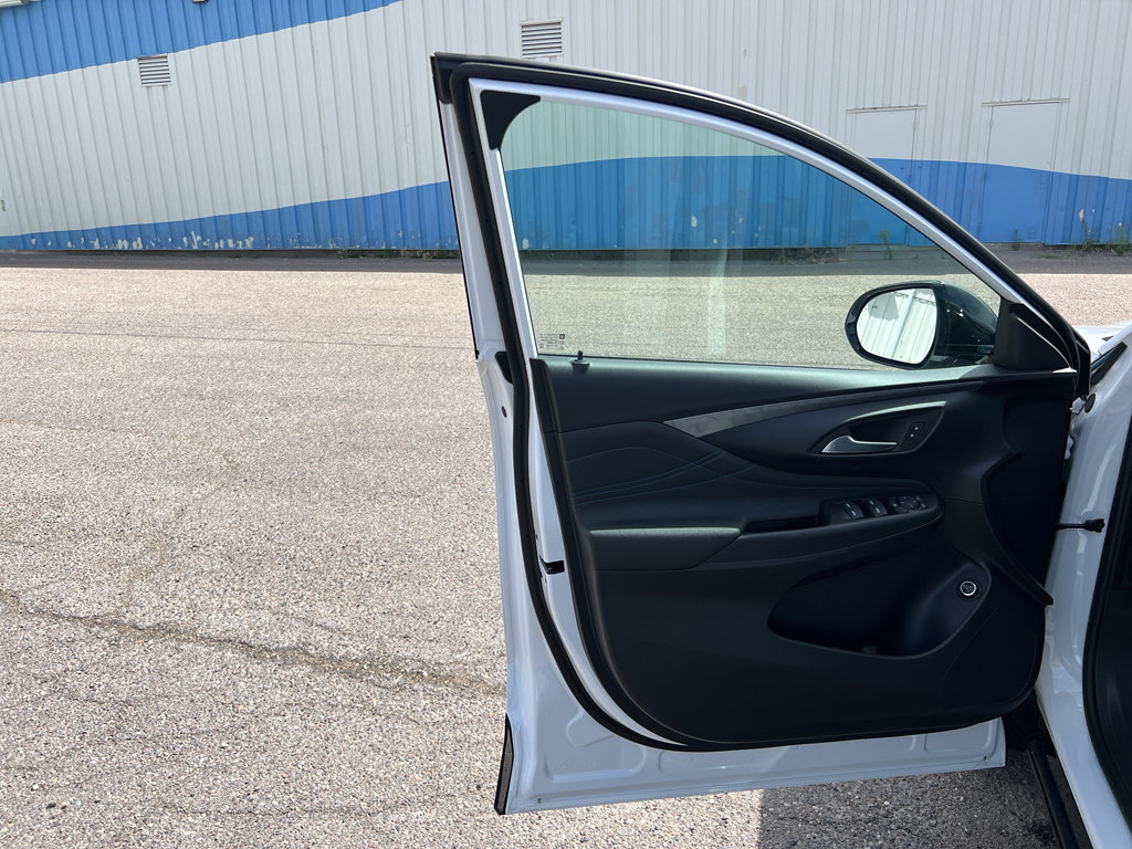 New 2026 Buick Envista Sport Touring w/ Convenience I Package FWD image 14