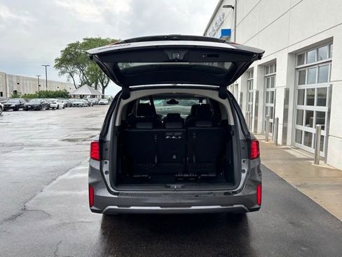 Used 2025 Honda Odyssey EX-L image 5