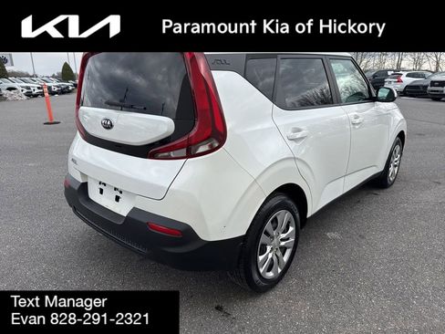 Used 2021 Kia Soul LX image 7