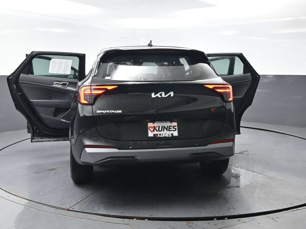 Used 2026 Kia Sportage LX FWD image 56