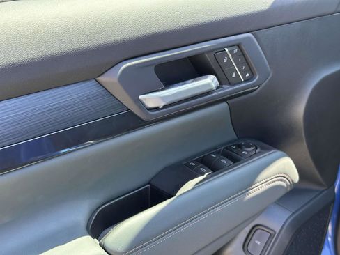 New 2026 GMC Terrain AT4 w/ Convenience Package III image 17