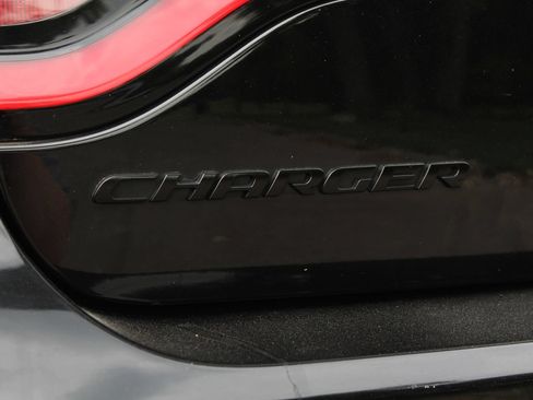 Used 2020 Dodge Charger SXT w/ Blacktop Package RWD image 30