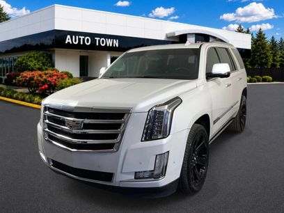 Used 2017 Cadillac Escalade Premium Luxury