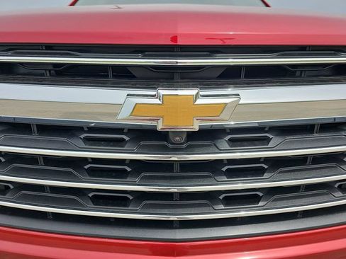 New 2026 Chevrolet Traverse LT w/ Driver Confidence Package AWD/4WD image 31