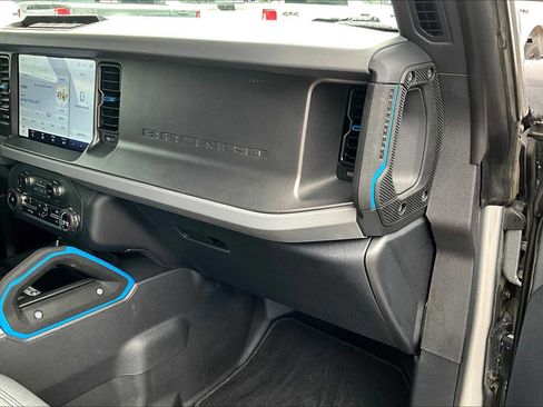 Certified 2024 Ford Bronco Black Diamond image 16